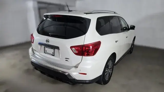 Nissan Pathfinder 2017 photo 4