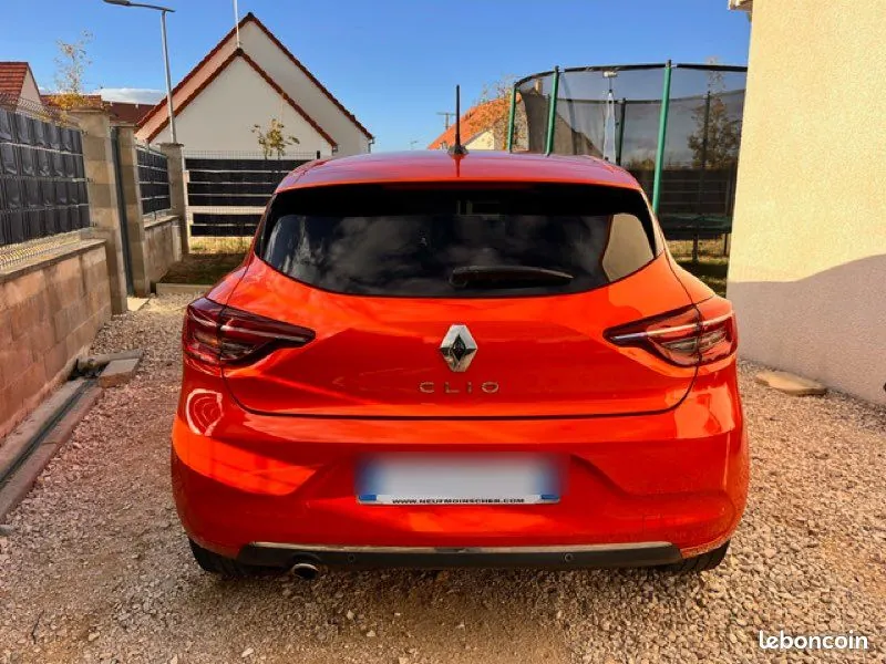 Renault Clio 2020 photo 3