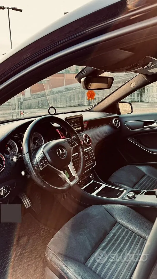 Mercedes-Benz A-Class 2015 photo 4