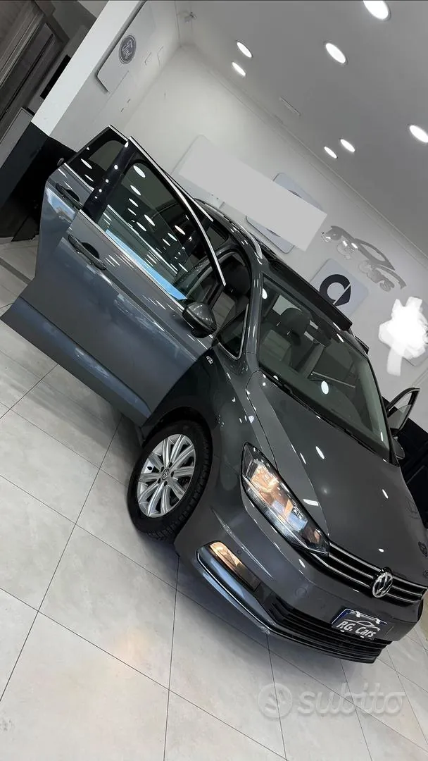 Volkswagen Touran 2018 photo 3