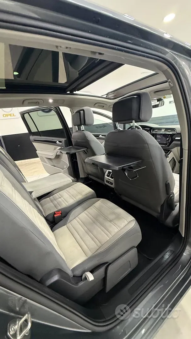Volkswagen Touran 2018 photo 5