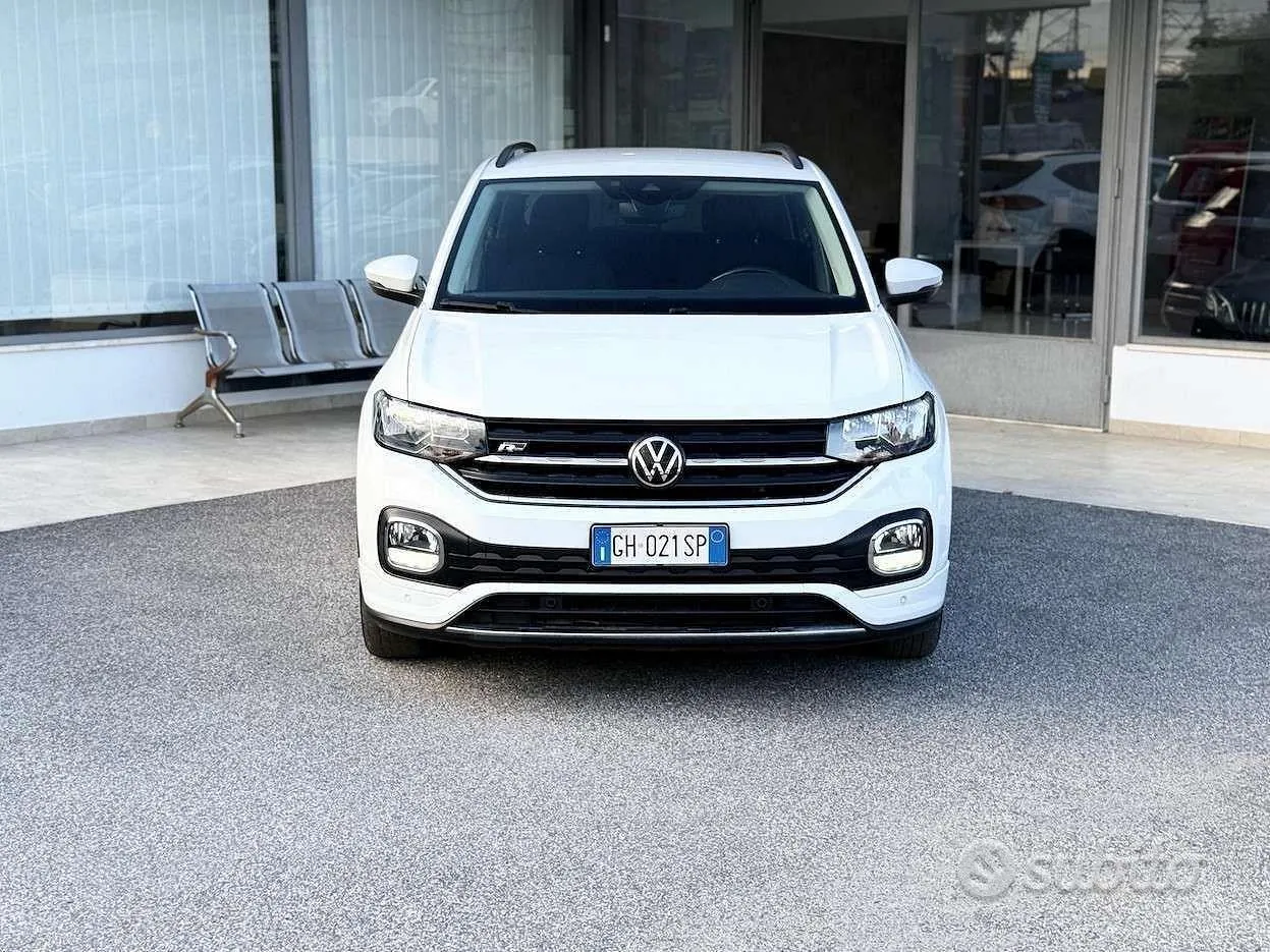Volkswagen T-Cross 2022 photo 2