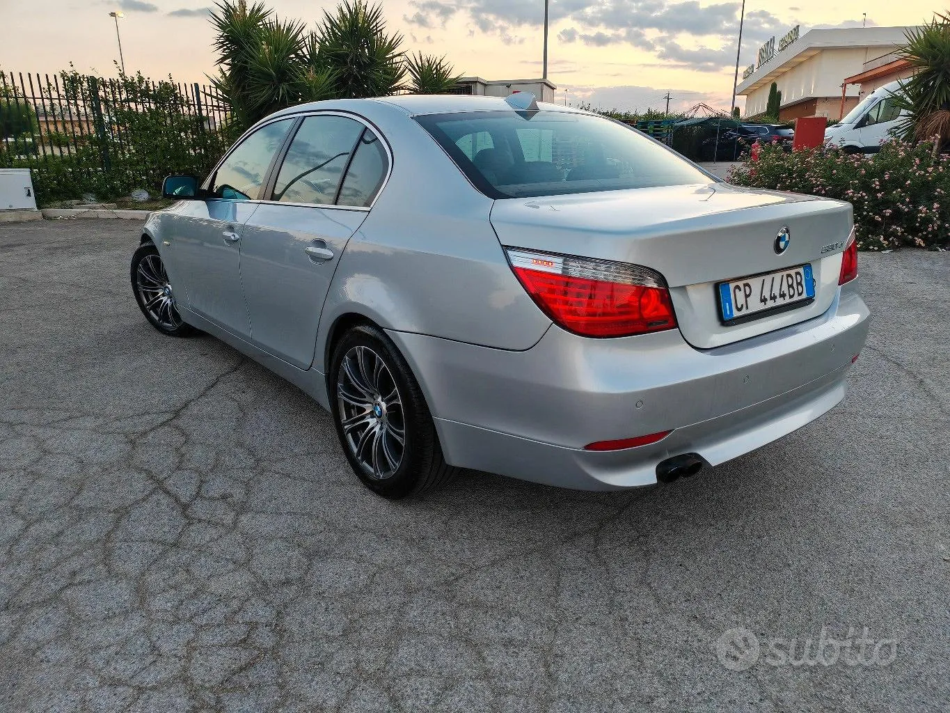 BMW 530D 2004 photo 4