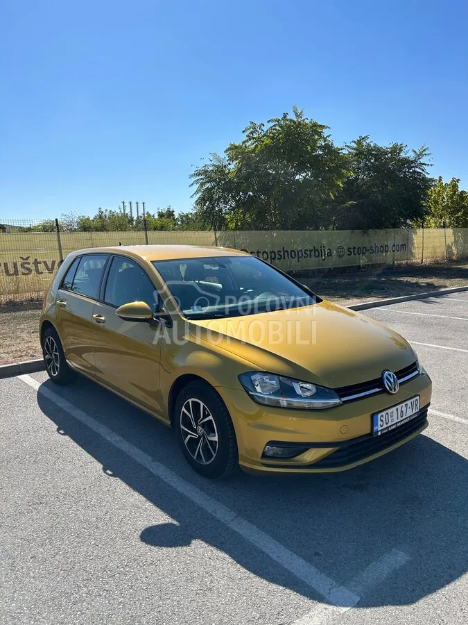 Volkswagen Golf 2018 photo 2