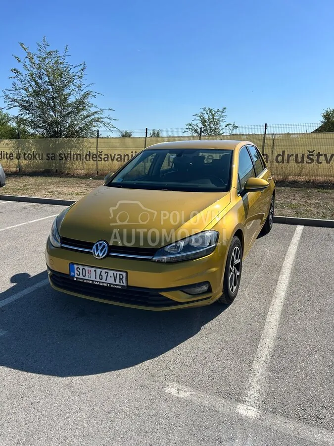 Volkswagen Golf