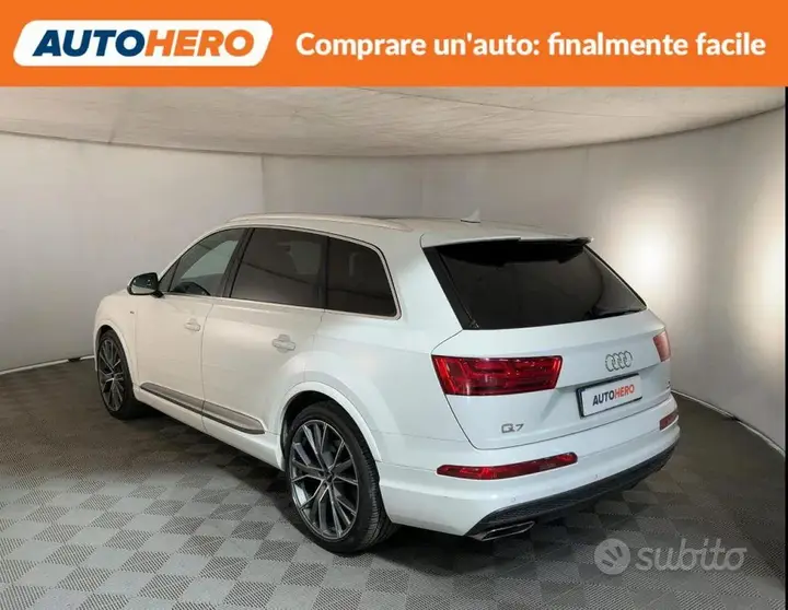 Audi Q7 2016 photo 4