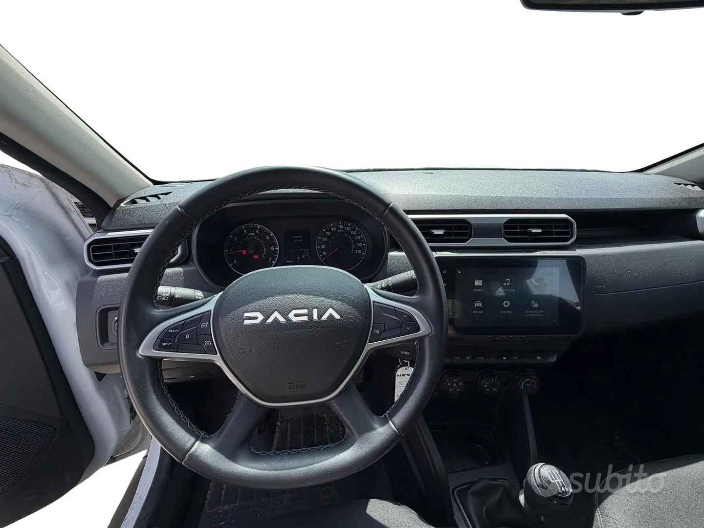 Dacia Duster 2023 photo 4