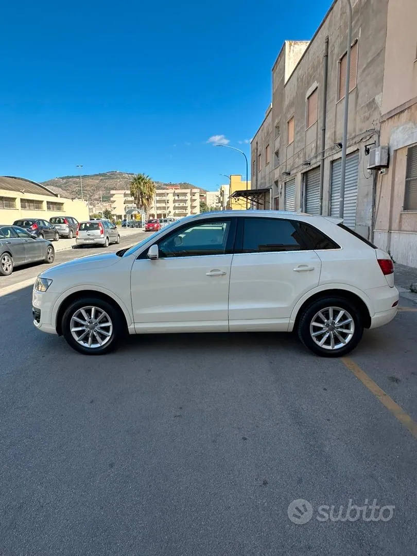 Audi Q3 2013 photo 2