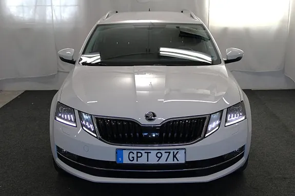 Skoda Octavia 2019 photo 3