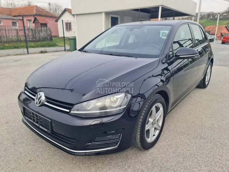 Volkswagen Golf 2012 photo 4