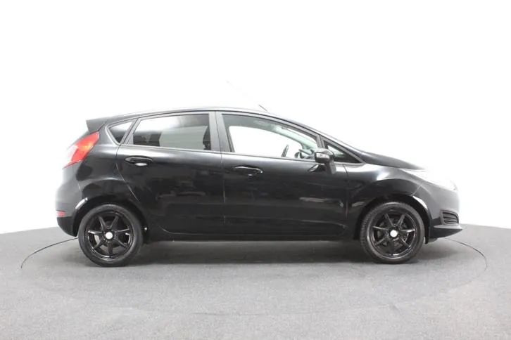 Ford Fiesta 2016 photo 3