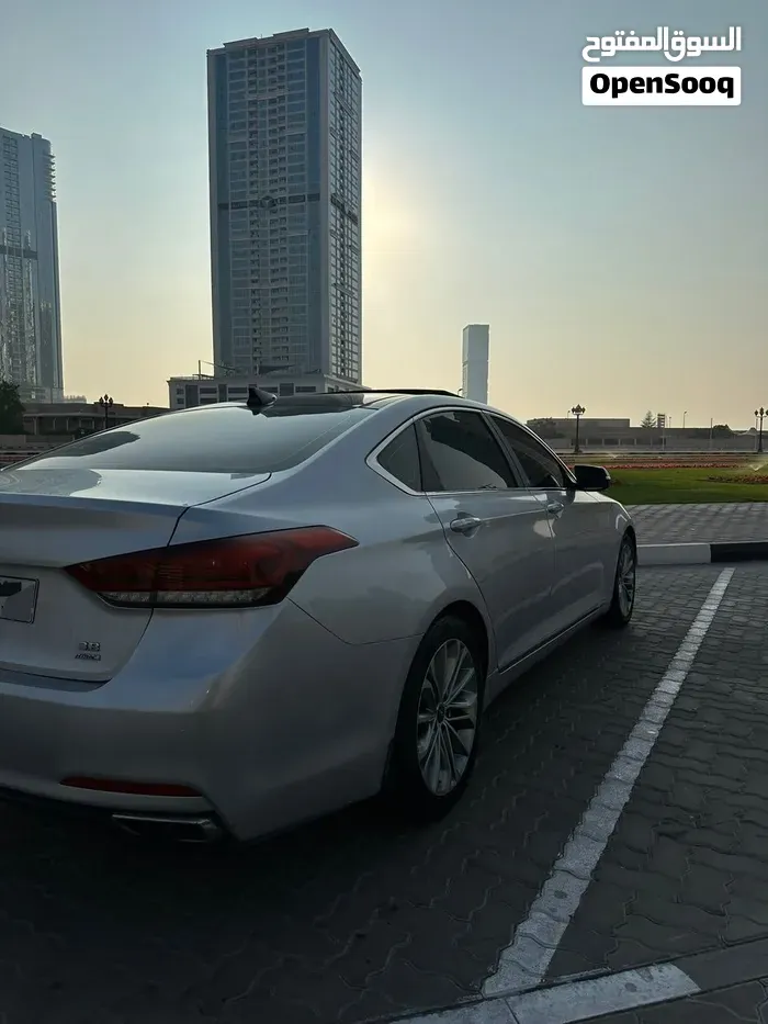 Genesis G80 2017 photo 3