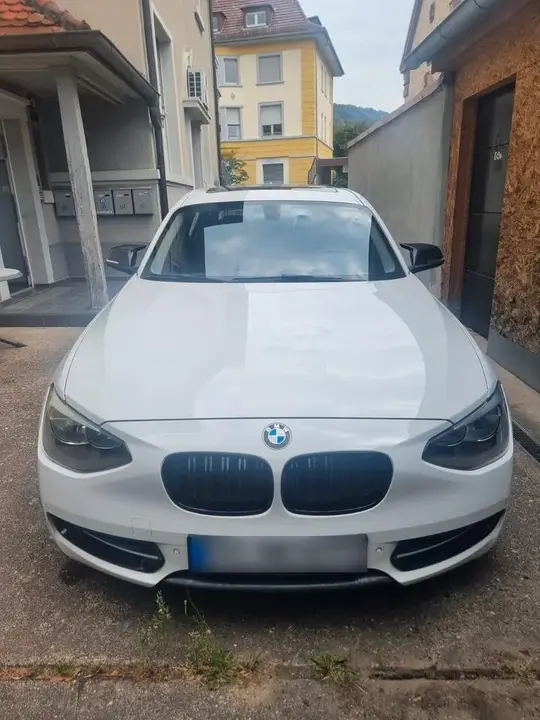 BMW 118I Sport Line