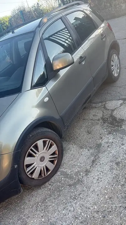 Fiat Sedici 2009 photo 2