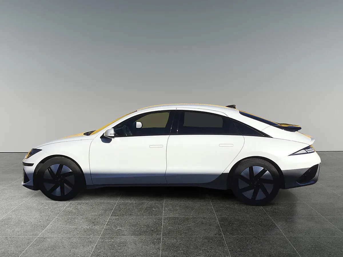 Hyundai Ioniq 6 2023 photo 2