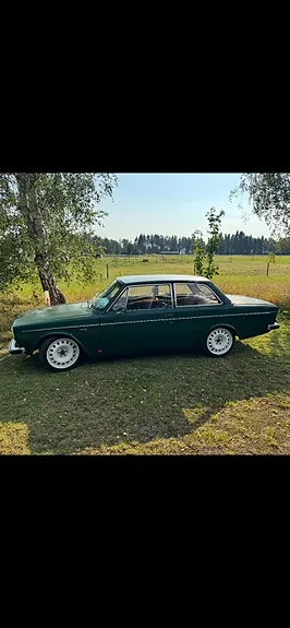 Volvo 142