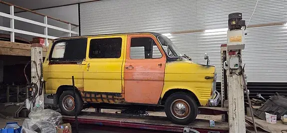 Ford Transit 1978 photo 2