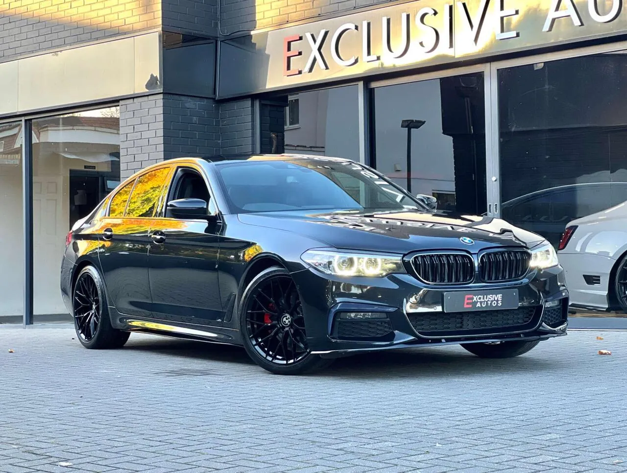 BMW 5 Series 2019 photo 3