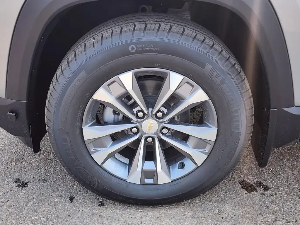 Chevrolet Equinox 2027 photo 4