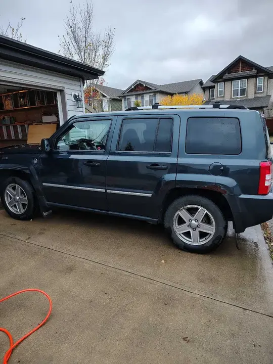 Jeep Patriot 2008 photo 2