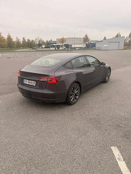 Tesla Model 3 2019 photo 5