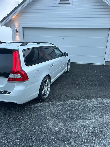 Volvo V70 2015 photo 4
