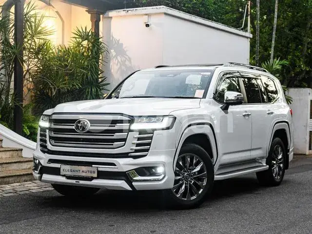 Toyota Land Cruiser Sahara