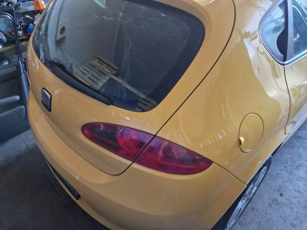 Seat Leon 2006 photo 3
