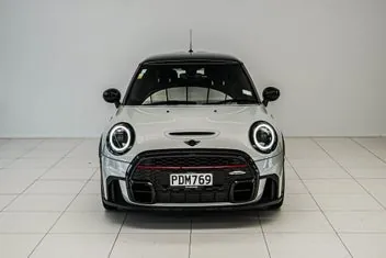Mini Hatch 2022 photo 3