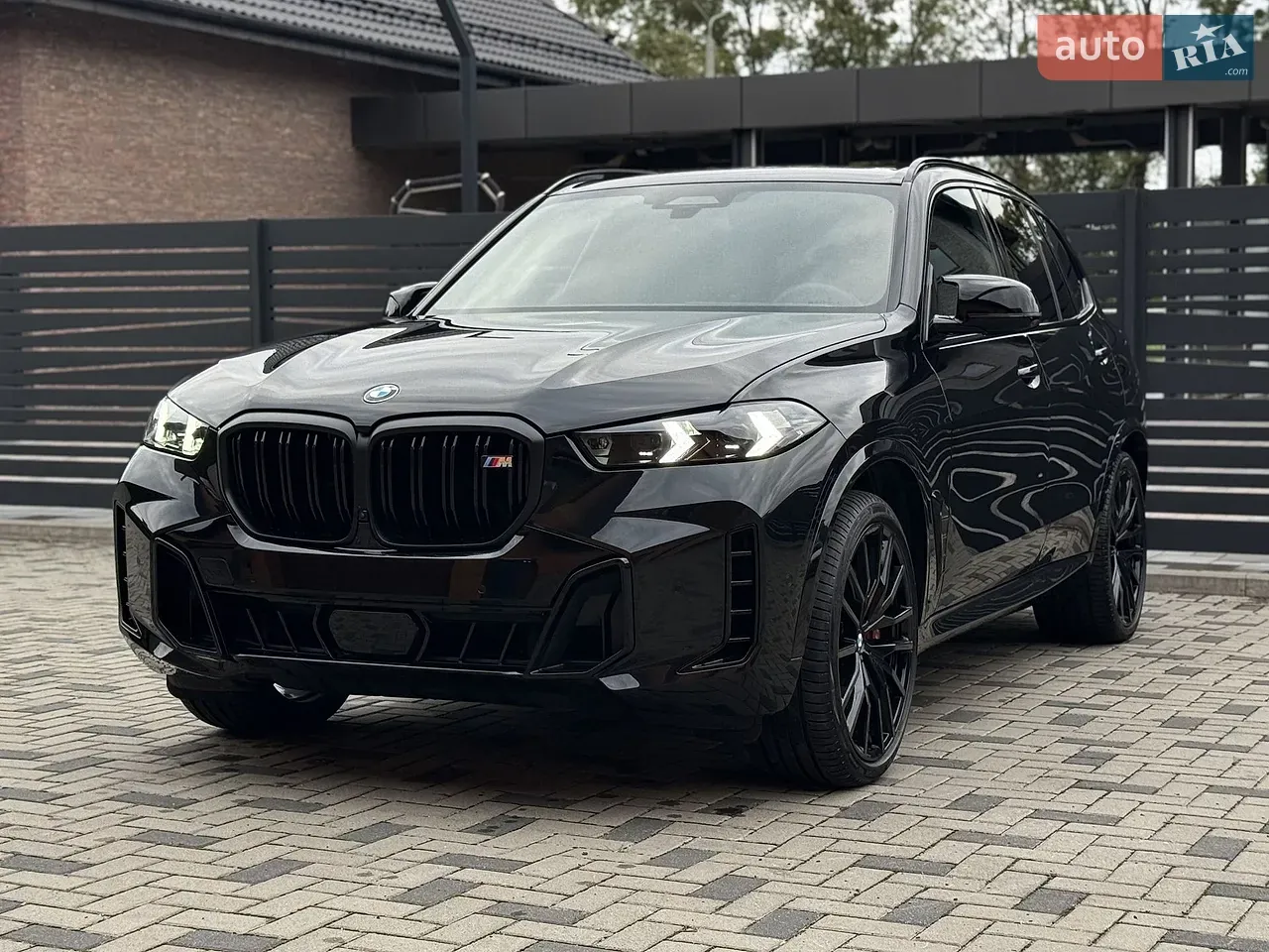 BMW X5 2025 photo 2
