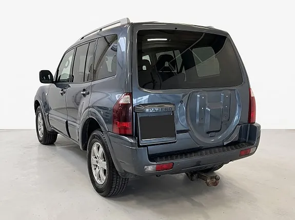 Mitsubishi Pajero 2005 photo 5