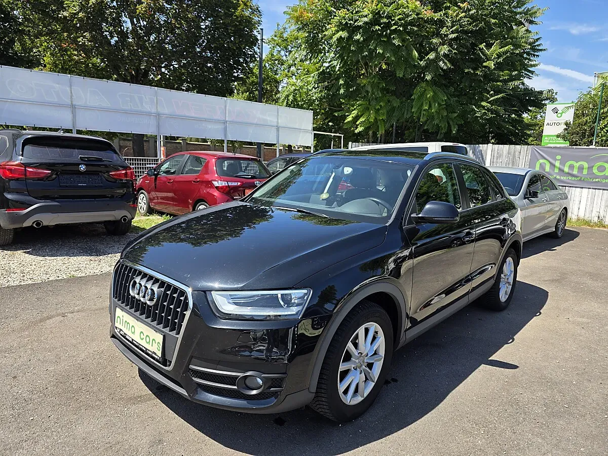 Audi Q3 2012 photo 2