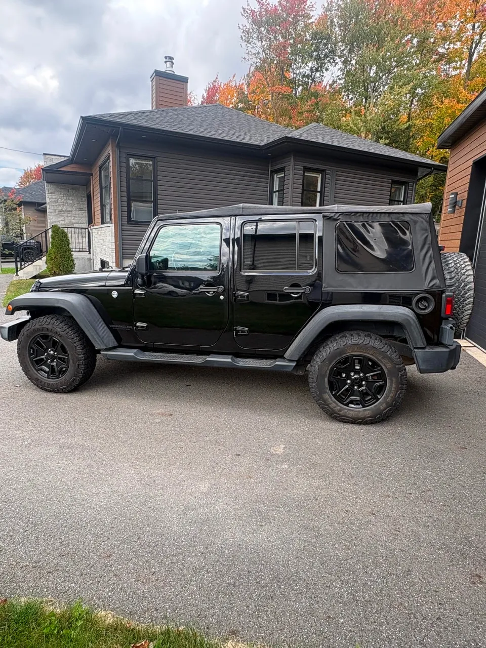 Jeep Wrangler Unlimited 2017 photo 2