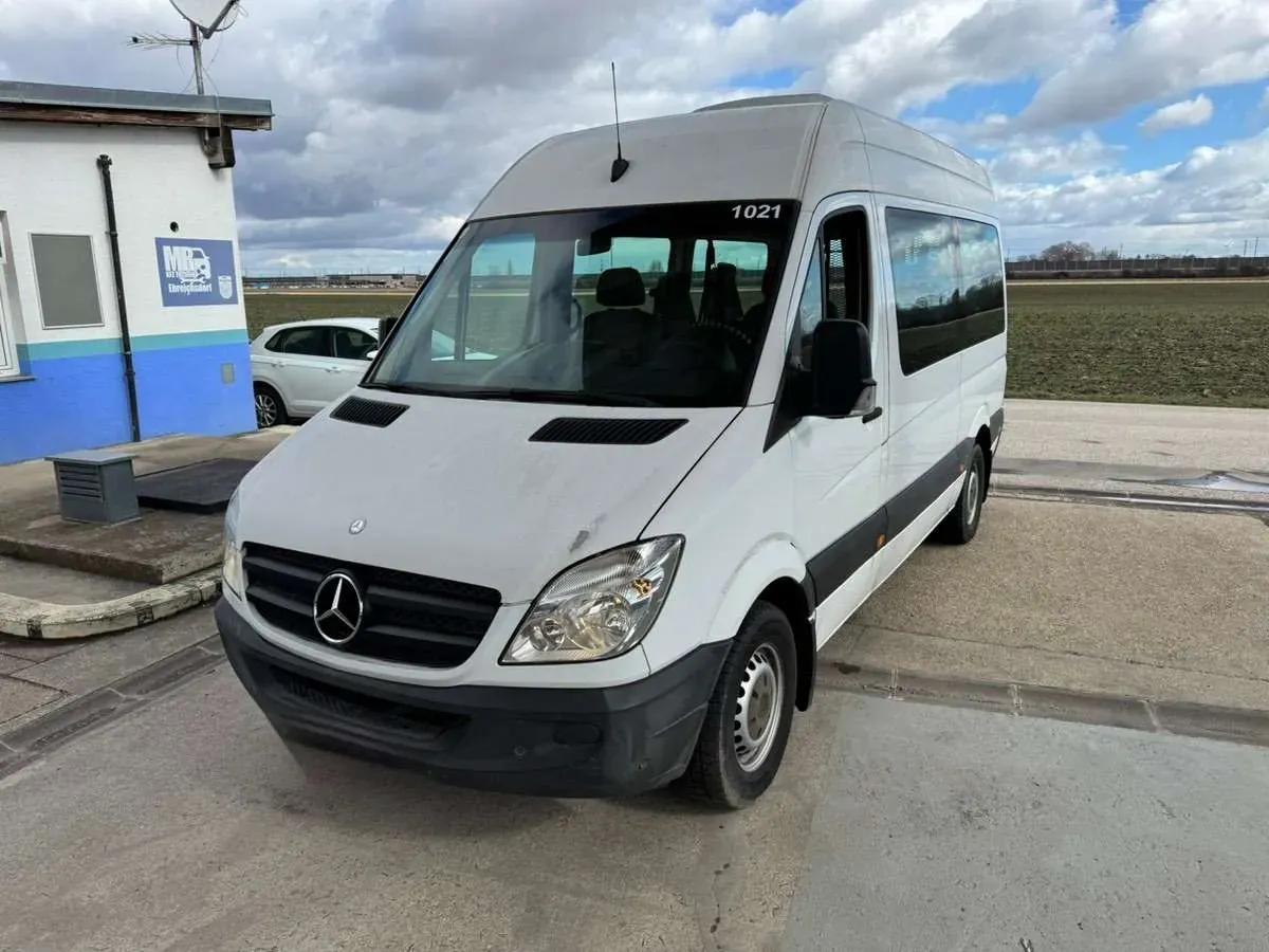 Mercedes-Benz Sprinter 2009 photo 2