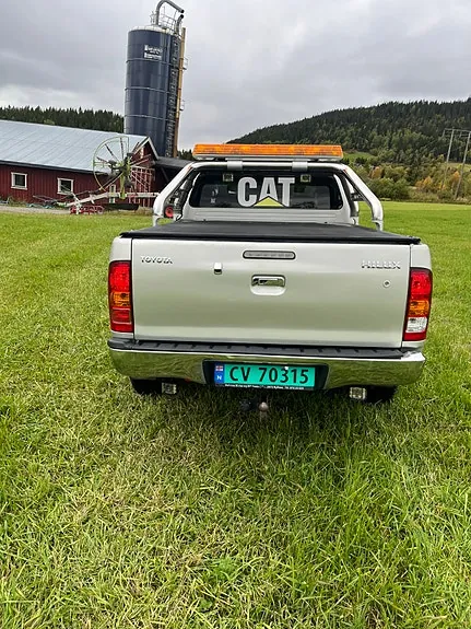Toyota Hilux 2013 photo 5