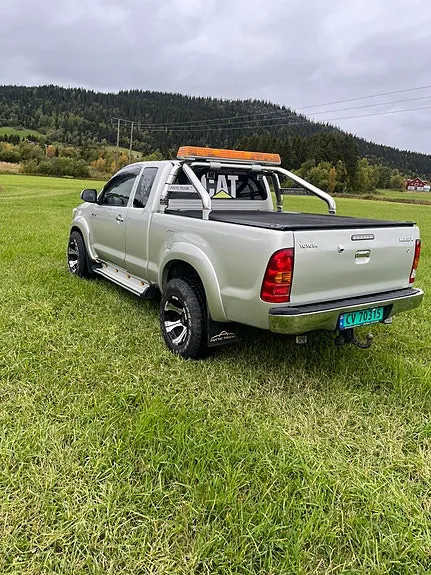 Toyota Hilux 2013 photo 4