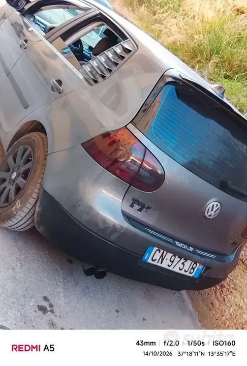 Volkswagen Golf 2004 photo 2