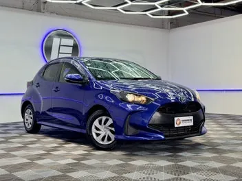 Toyota Yaris 2021 photo 2