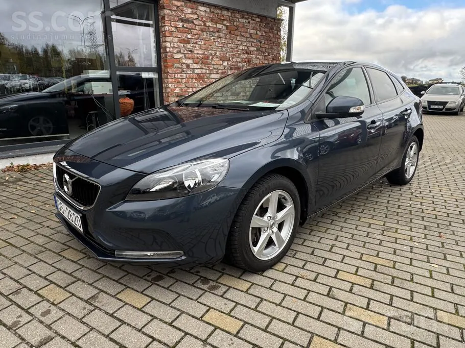 Volvo V40