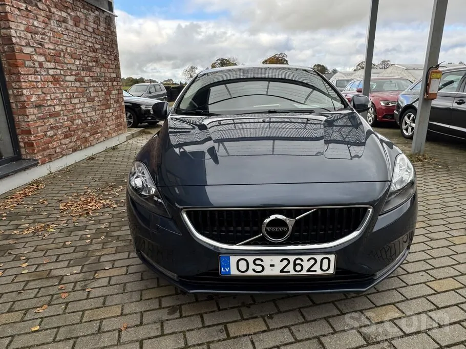 Volvo V40 2016 photo 2