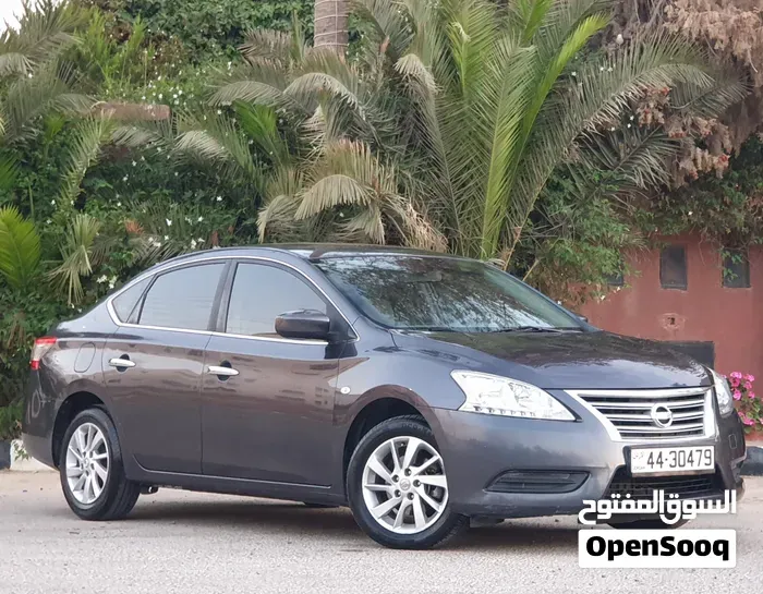 Nissan Sentra 2019 photo 2