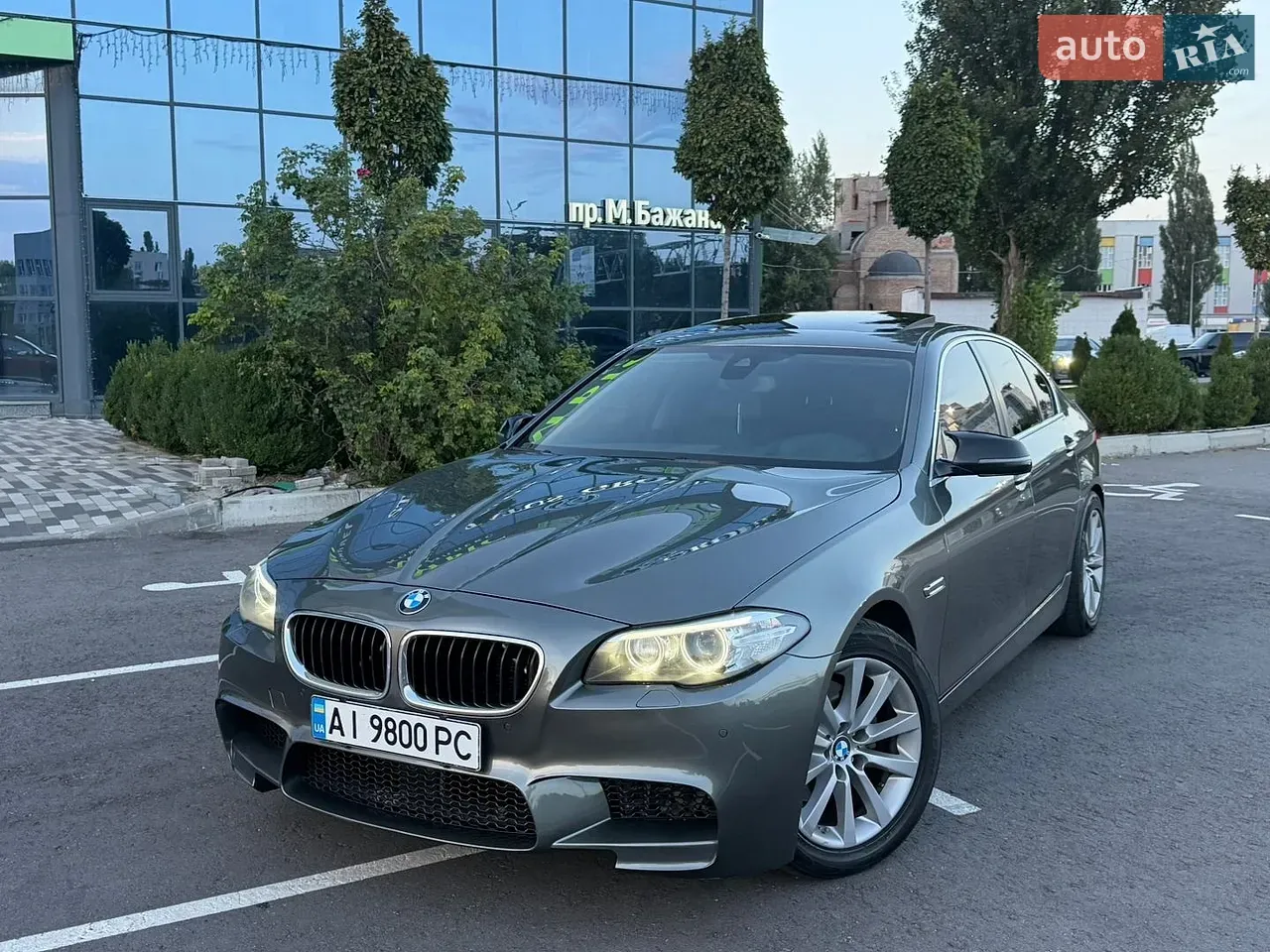 BMW 5 Series 2014 photo 4
