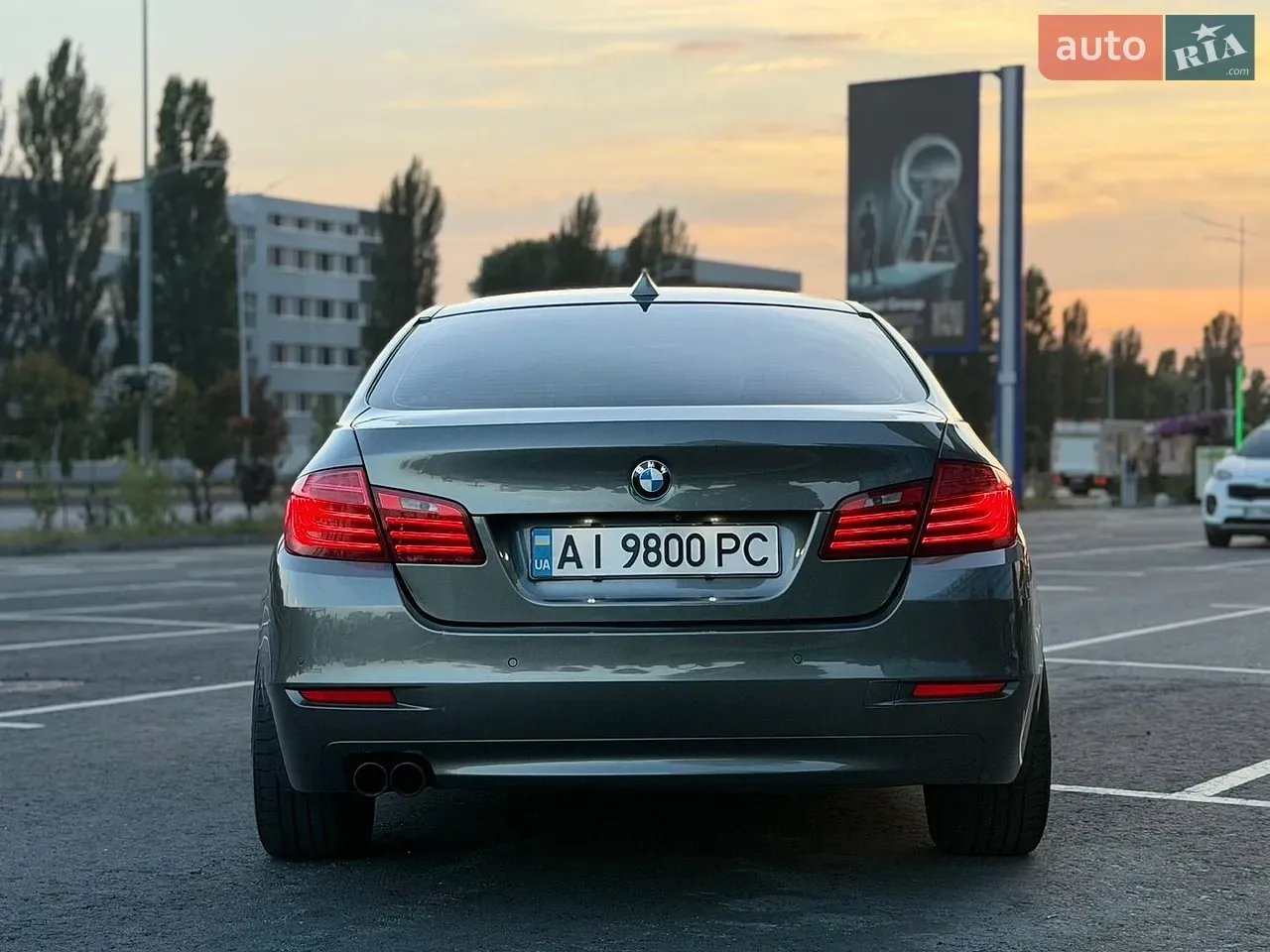 BMW 5 Series 2014 photo 5