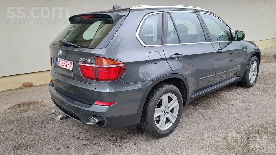 BMW X5 2010 photo 4