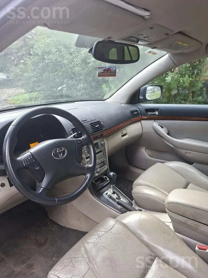 Toyota Avensis 2007 photo 2