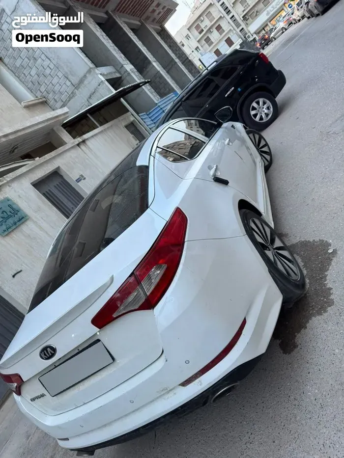Kia Optima 2012 photo 3