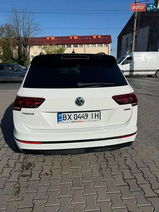 Volkswagen Tiguan 2019 photo 5
