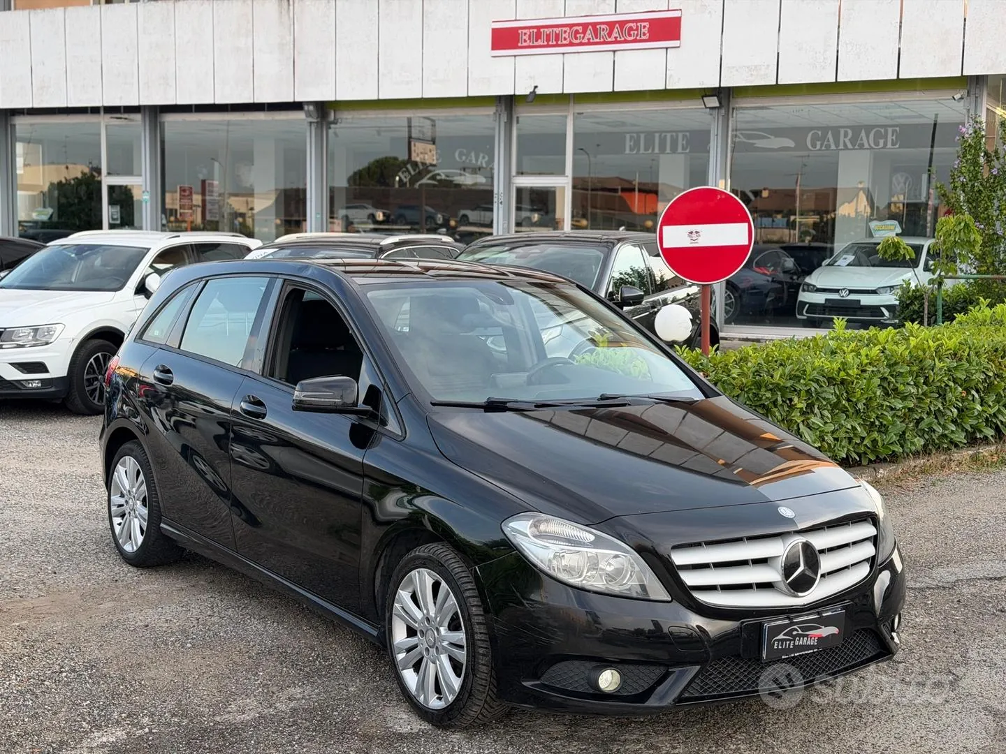 Mercedes-Benz B180D
