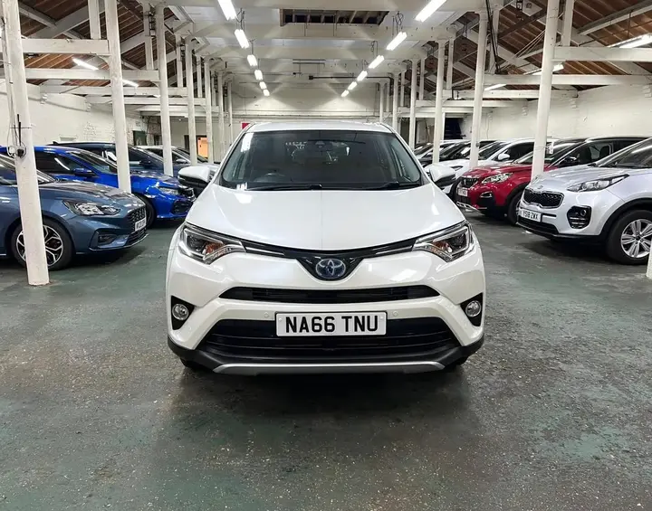 Toyota Rav4 2016 photo 3