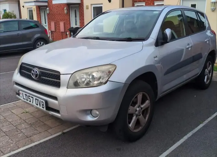 Toyota Rav4 2007 photo 4